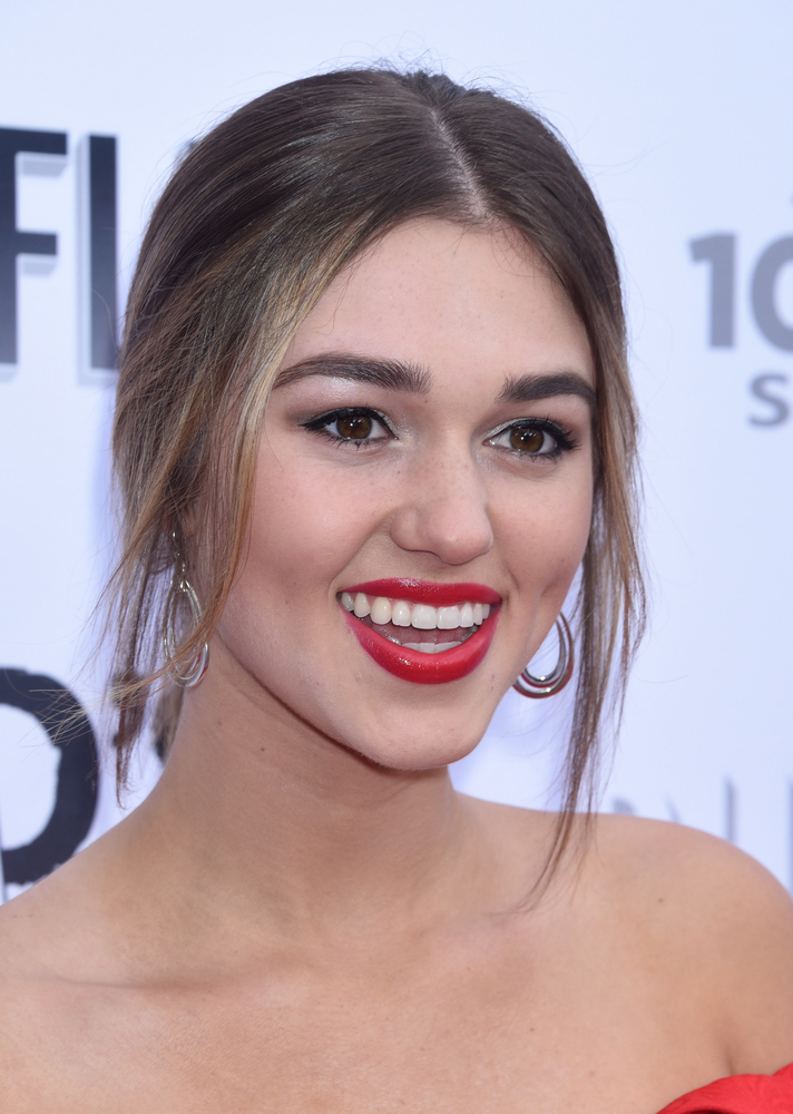 Sadie Robertson arrives to the God's Not Dead 2 Los Angeles Premiere